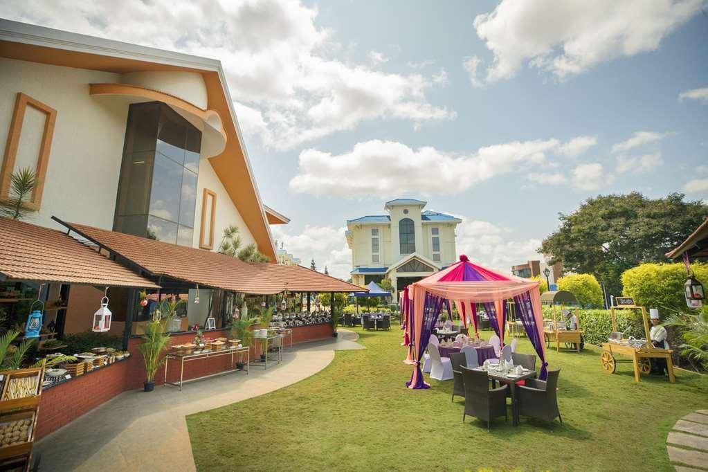 Clarks Exotica Convention Resort & Spa Devanahalli Экстерьер фото
