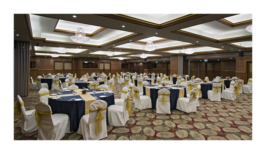 Clarks Exotica Convention Resort & Spa Devanahalli Экстерьер фото