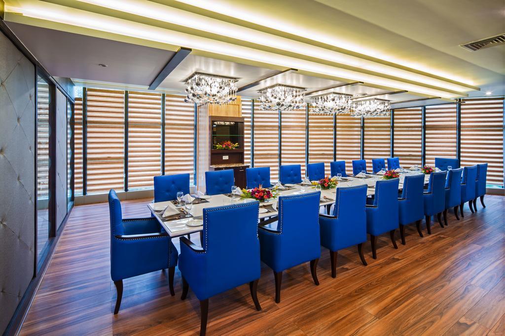 Clarks Exotica Convention Resort & Spa Devanahalli Экстерьер фото