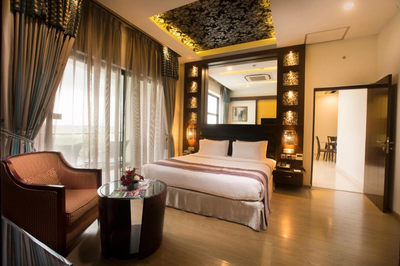 Clarks Exotica Convention Resort & Spa Devanahalli Экстерьер фото